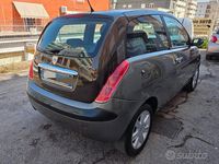 Usata Lancia Ypsilon 69 CV (50 kW) 2006 Grigio Utilitaria