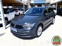 Gebraucht VW Tiguan Life 150 PS (110 kW) 2023 Grau SUV