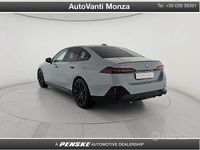 Begagnad BMW 520 M Sport 197 HK (144 kW) 2025 Grå Sedan