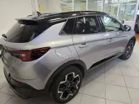 Usata Opel Grandland X Ultimate 131 CV (96 kW) 2024 Grigio SUV