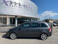 Usata Opel Zafira Cosmo 125 CV (91 kW) 2009 Antracite metallizzato Monovolume