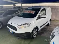 Usata Ford Tourneo Courier Titanium 75 CV (55 kW) 2017 Bianco Monovolume
