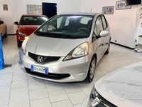 Usata Honda Jazz Exclusive 99 CV (72 kW) 2010 Grigio Utilitaria