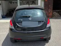 Usata Lancia Ypsilon 69 CV (50 kW) 2014 Nero Utilitaria