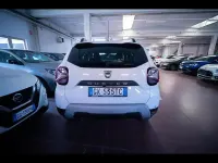Usata Dacia Duster Prestige 150 CV (110 kW) 2022 Grigio chiaro SUV