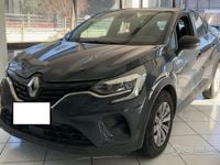 Usata Renault Captur Life 95 CV (69 kW) 2021 Blu SUV