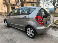 Usata Mercedes A180 Avantgarde 110 CV (80 kW) 2006 Grigio Berlina