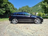 Usata Mercedes R320 224 CV (164 kW) 2009 Nero Monovolume