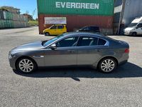 Usata Jaguar XE Pure 179 CV (131 kW) 2016 Grigio Berlina