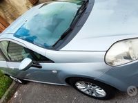Usata Fiat Grande Punto 90 CV (66 kW) 2006 Grigio Utilitaria