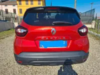 Usata Renault Captur 90 CV (66 kW) 2018 Rosso SUV