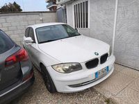 Usata BMW 116 142 CV (104 kW) 2010 Bianco Utilitaria