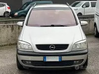 Usata Opel Zafira Elegance 125 CV (91 kW) 2002 Grigio Monovolume