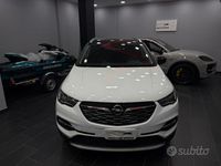 Usata Opel Crossland X 120 CV (88 kW) 2018 Bianco SUV