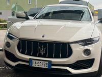 Usata Maserati Levante 250 CV (183 kW) 2020 Bianco SUV