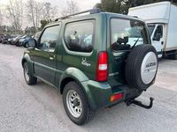 Usata Suzuki Jimny 86 CV (63 kW) 2010 Muschio SUV