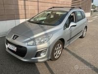 Usata Peugeot 308 Access 98 CV (72 kW) 2012 Grigio Station wagon