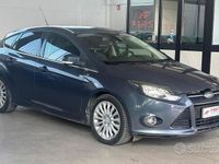 Usata Ford Focus Titanium 115 CV (84 kW) 2012 Blu Utilitaria