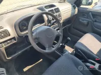 Usata Suzuki Ignis 83 CV (61 kW) 2001 Grigio Utilitaria