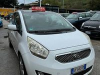 Usata Kia Venga 115 CV (84 kW) 2011 Bianco Utilitaria
