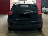 Usata Ford Focus 95 CV (69 kW) 2017 Nero Berlina