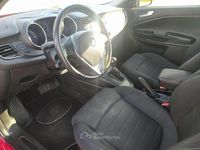 Usata Alfa Romeo Giulietta Super 120 CV (88 kW) 2016 Rosso Utilitaria