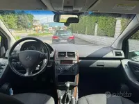 Usata Mercedes A200 Classic 136 CV (100 kW) 2005 Grigio Monovolume