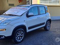 Usata Fiat Panda 4x4 97 CV (71 kW) 2017 Bianco Utilitaria