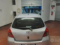 Usata Toyota Yaris 2008 Grigio Utilitaria