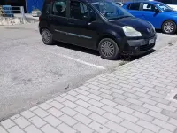 Usata Renault Modus 68 CV (50 kW) 2008 Nero Monovolume