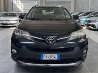 Usata Toyota RAV4 Active 124 CV (91 kW) 2015 Nero SUV