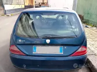Usata Lancia Ypsilon 60 CV (44 kW) 2001 Utilitaria