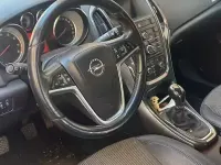 Usata Opel Astra 140 CV (102 kW) 2014 Nero Berlina