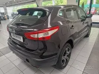 Usata Nissan Qashqai Acenta 130 CV (95 kW) 2017 Nero SUV