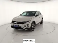 Usata VW T-Roc Style 110 CV (80 kW) 2023 Grigio SUV
