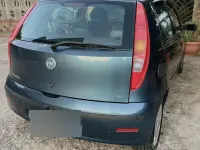 Usata Fiat Punto Dynamic 80 CV (58 kW) 2004 Bluazzurro Utilitaria