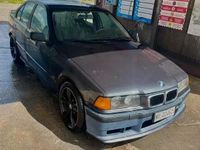 Usata BMW 325 1992 Nero Berlina