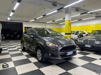 Usata Ford Fiesta Titanium 75 CV (55 kW) 2017 Gray Berlina