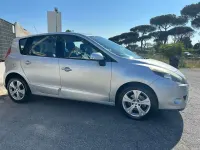Usata Renault Scénic III Dynamique 110 CV (80 kW) 2012 Argento Monovolume