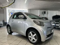 Usata Toyota iQ 68 CV (50 kW) 2009 Argento Utilitaria