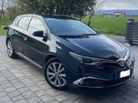 Usata Toyota Auris Lounge 111 CV (81 kW) 2015 Nero Berlina