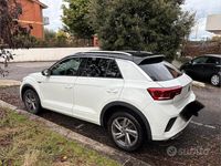 Usata VW T-Roc R-line 150 CV (110 kW) 2023 Bianco SUV