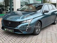 Usado Peugeot 308 Active 131 CV (96 kW) 2023 Verde Familiar
