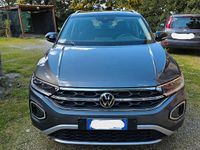 Usata VW T-Roc 115 CV (84 kW) 2022 Grigio SUV