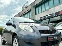 Usata Toyota Yaris 69 CV (50 kW) 2010 Bianco Utilitaria
