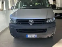 Usata VW Caravelle Comfortline 140 CV (102 kW) 2010 Furgone