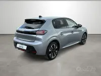 Usata Peugeot 208 Allure 101 CV (74 kW) 2025 Grigio Utilitaria