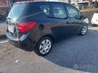Usata Opel Meriva 95 CV (69 kW) 2011 Nero Monovolume