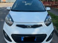 Usata Kia Picanto 69 CV (50 kW) 2012 Bianco Utilitaria