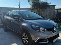 Usata Renault Captur 90 CV (66 kW) 2018 Grigio SUV